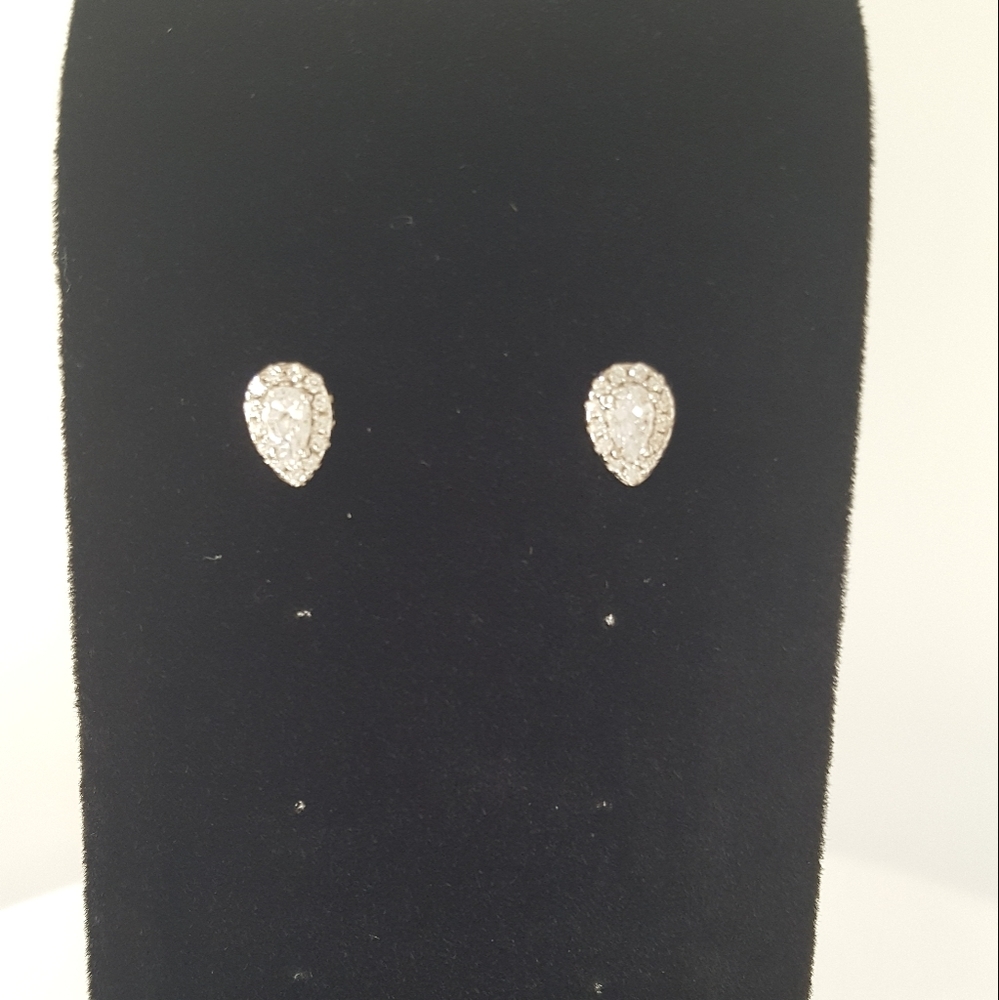 .925 Sterling Silver Cubic Zirconia Pear Shape Earrings New